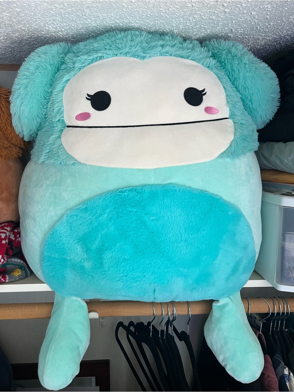 24” jumbo Joelle Bigfoot squishmallow